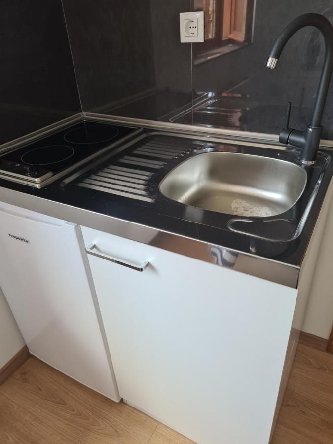 Apartments Petrovic Šilo Zewnętrze zdjęcie
