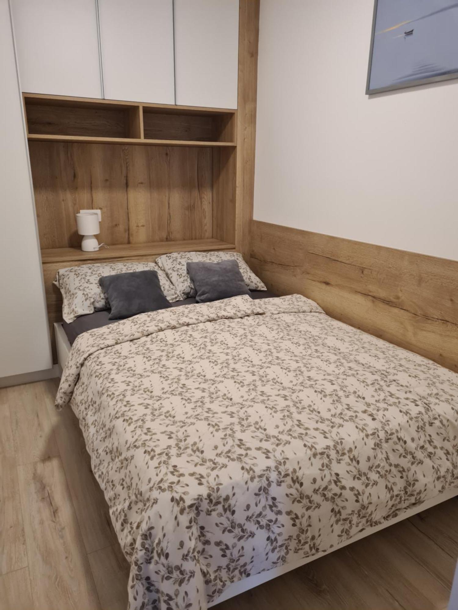 Apartments Petrovic Šilo Zewnętrze zdjęcie