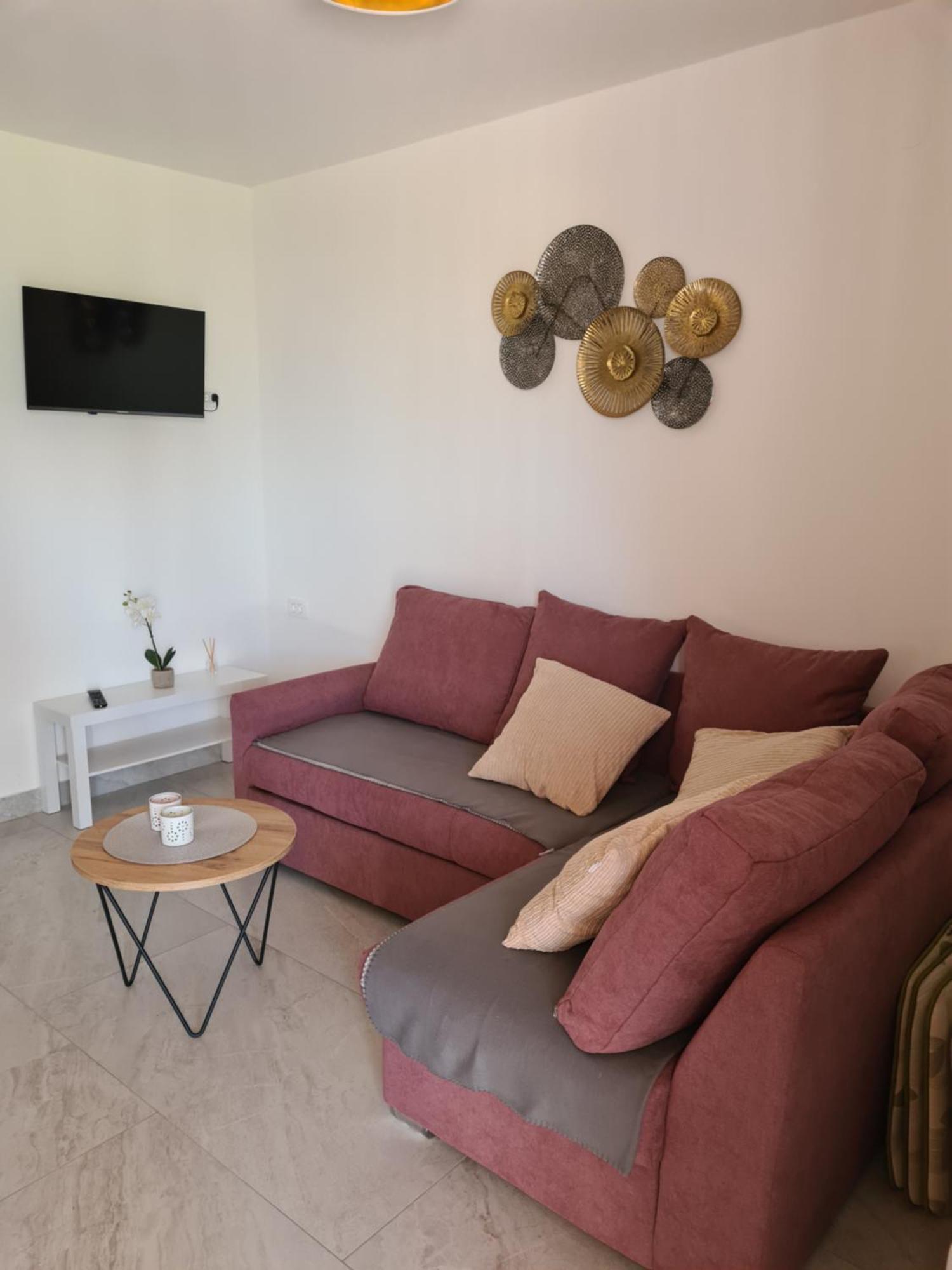 Apartments Petrovic Šilo Zewnętrze zdjęcie
