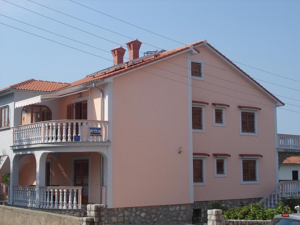 Apartments Petrovic Šilo Pokój zdjęcie