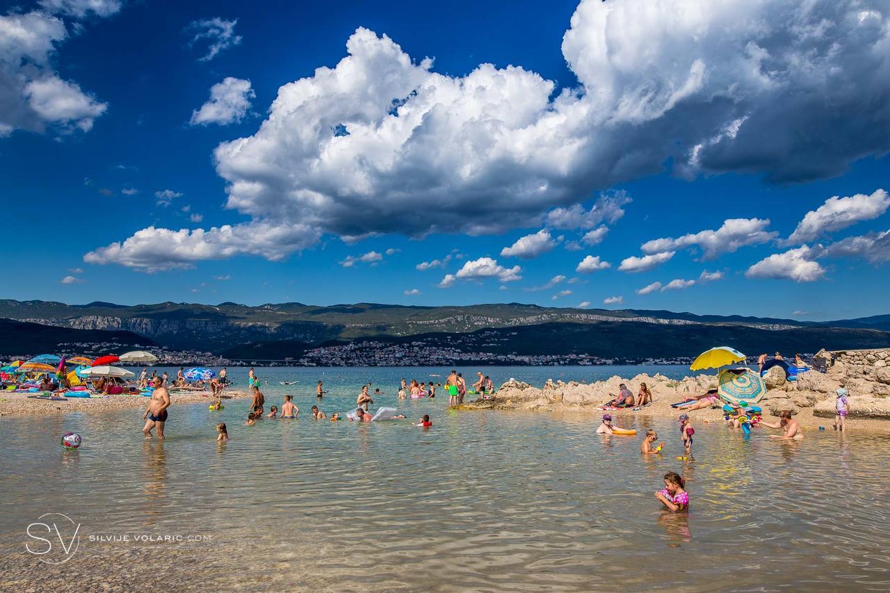 Apartments Petrovic Šilo Zewnętrze zdjęcie
